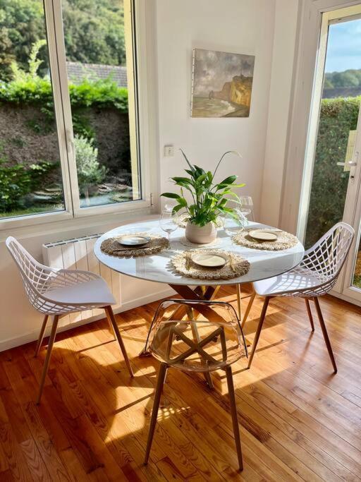 Holiday home Maison Bobochic Parking Et Jardin By Art De Voyager
